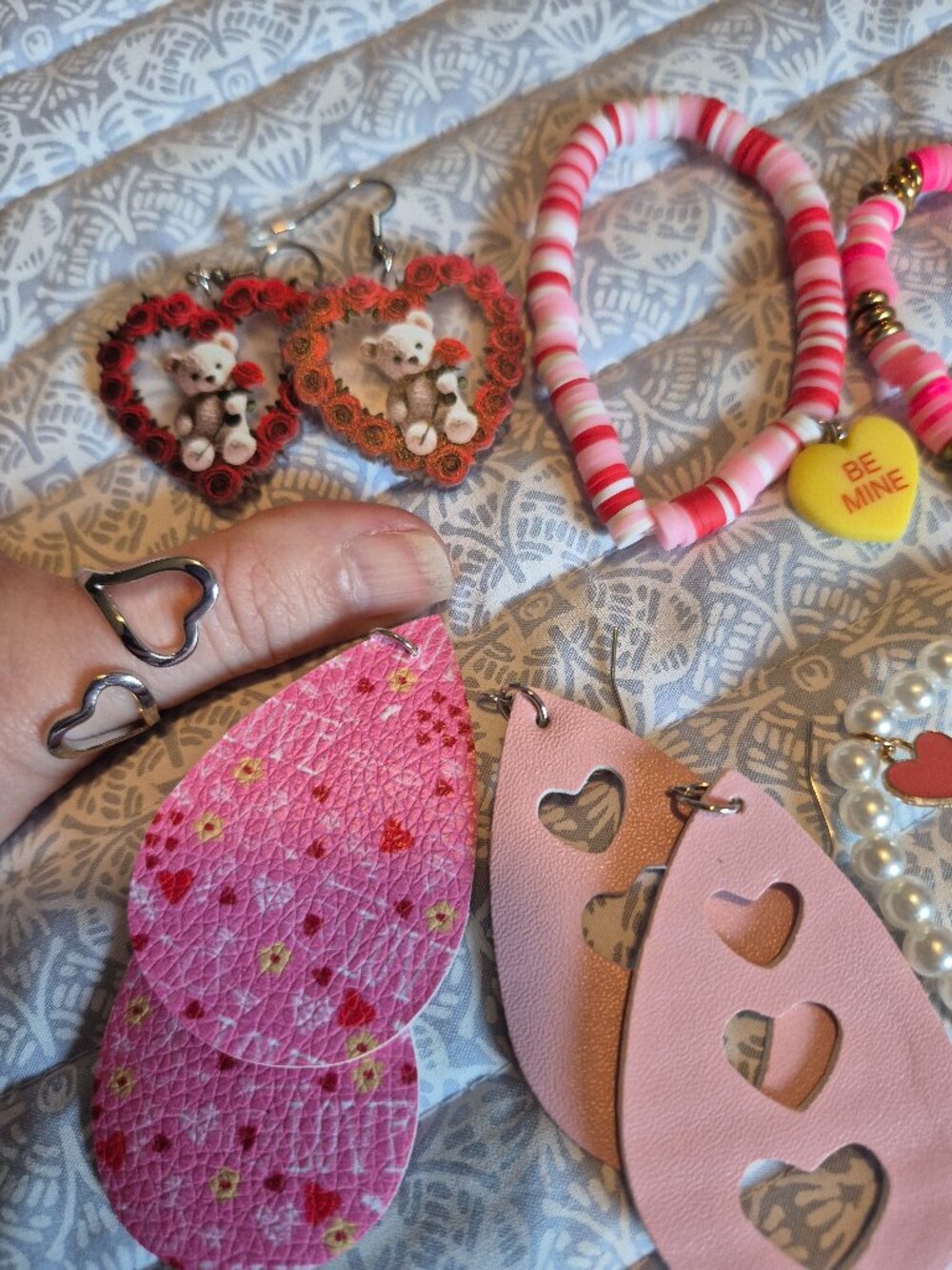 Heart jewelry earrings ring
